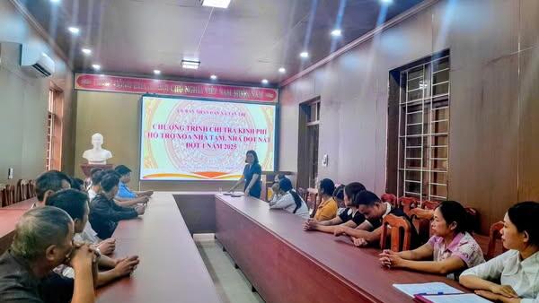 TÂN TRI TRIỂN KHAI CHI TRẢ HỖ TRỢ XÓA NHÀ TẠM, NHÀ DỘT NÁT – LAN TỎA NGHĨA TÌNH, CHUNG TAY VÌ CUỘC SỐNG TỐT ĐẸP HƠN