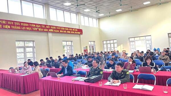 TẬP HUẤN CÔNG TÁC QUẢN LÝ, BẢO VỆ RỪNG VÀ PCCCR NĂM 2025