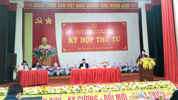 HĐND XÃ TÂN TRI TỔ CHỨC THÀNH CÔNG KỲ HỌP THƯỜNG LỆ CUỐI NĂM 2025