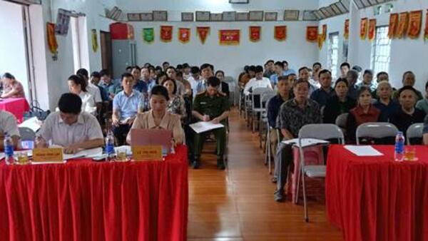 TÂN TRI: TỔ CHỨC SINH HOẠT CHI BỘ THƯỜNG KỲ MẪU TẠI CHI BỘ THÔN NÀ CUỐI