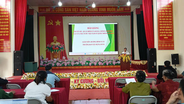 TÂN TRI: KHAI MẠC LỚP BỒI DƯỠNG KIẾN THỨC QUỐC PHÒNG VÀ AN NINH ĐỐI TƯỢNG 4 NĂM 2026