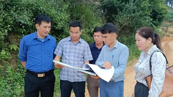 XÃ TÂN TRI: KHẢO SÁT THỰC ĐỊA DỰ ÁN ĐƯỜNG GIAO THÔNG SUỐI TÍN - BÌNH AN