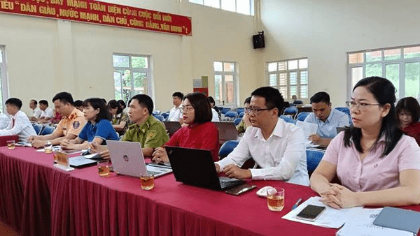 HĐND XÃ TÂN TRI TỔ CHỨC KỲ HỌP THƯỜNG LỆ GIỮA NĂM 2026